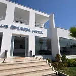 Hotel Club Shark 4*