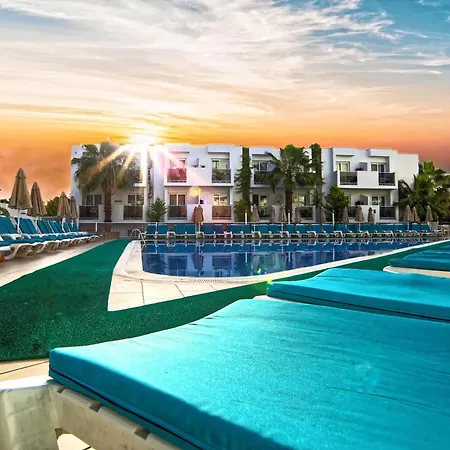 Szálloda Club Shark Gümbet