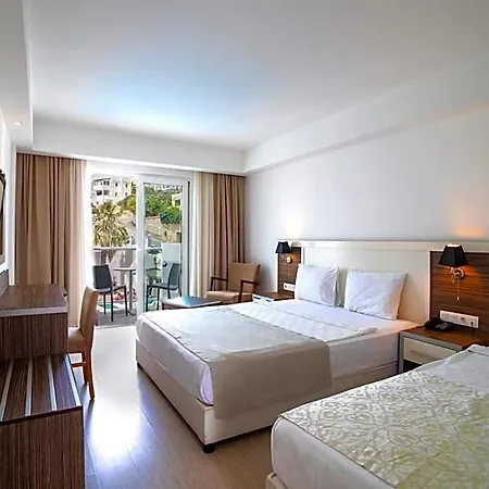 Hotel Club Shark Gümbet