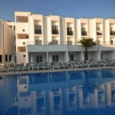 Hotell Club Shark