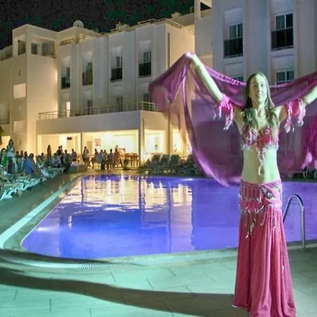 Club Shark Hotell