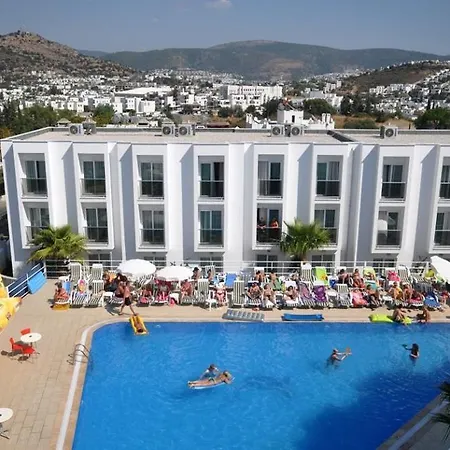 Club Shark Ξενοδοχείο